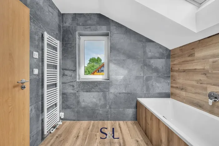Pronájem rodinného domu, Hrádek nad Nisou, 132 m2