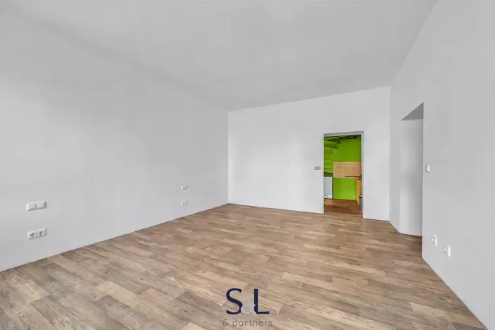 Prodej rodinného domu, Doksy, náměstí Republiky, 470 m2