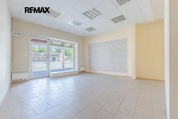 Pronájem obchodního prostoru, Praha - Stodůlky, Bronzová, 42 m2
