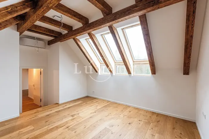 Prodej bytu 4+kk, Harrachov, 167 m2