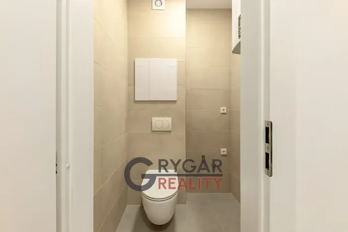 Prodej bytu 1+1, Praha - Vysočany, Pod pekárnami, 49 m2