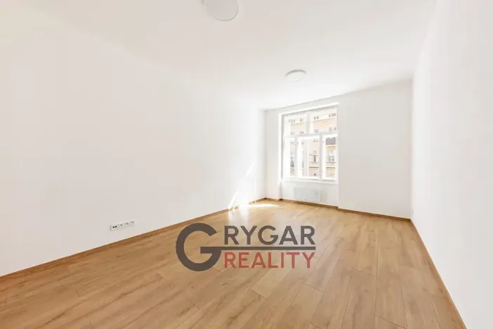 Prodej bytu 1+1, Praha - Vysočany, Pod pekárnami, 55 m2