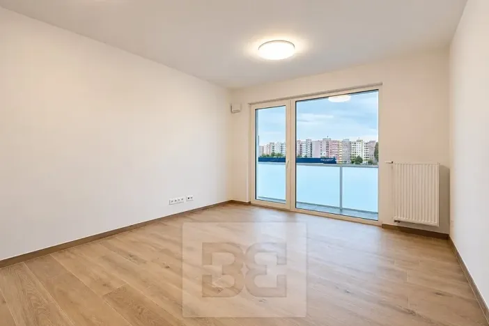 Pronájem bytu 2+kk, České Budějovice, Generála Klapálka, 55 m2