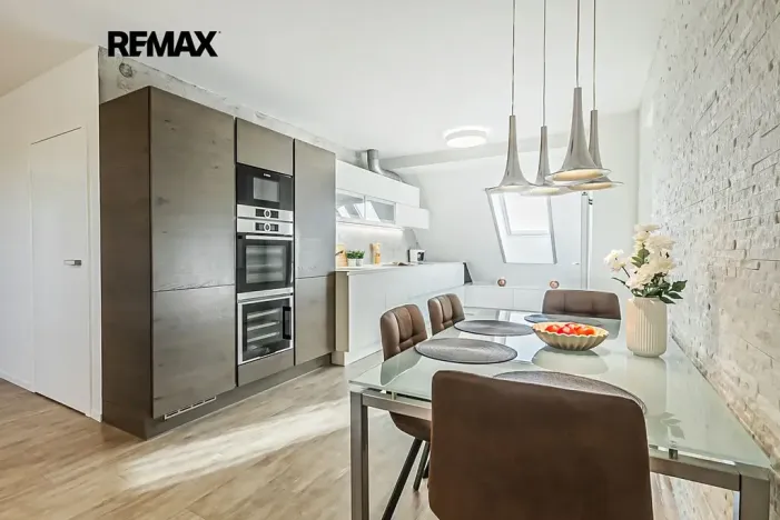 Prodej bytu 4+kk, Praha - Kbely, Semilská, 123 m2
