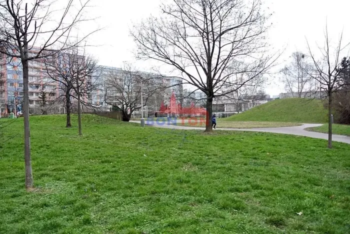 Prodej bytu 1+kk, Praha - Háje, Hlavatého, 27 m2