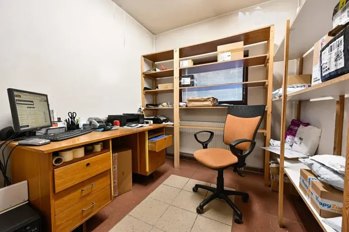 Prodej obchodního prostoru, Bílovec, 817 m2