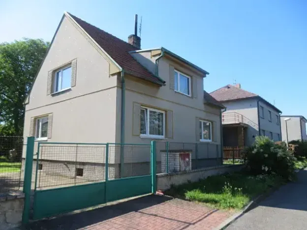 Dražba rodinného domu, Nové Strašecí, Družstevní, 102 m2