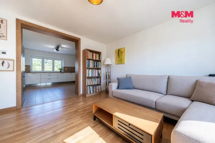 Prodej bytu 2+1, Jetětice, 63 m2