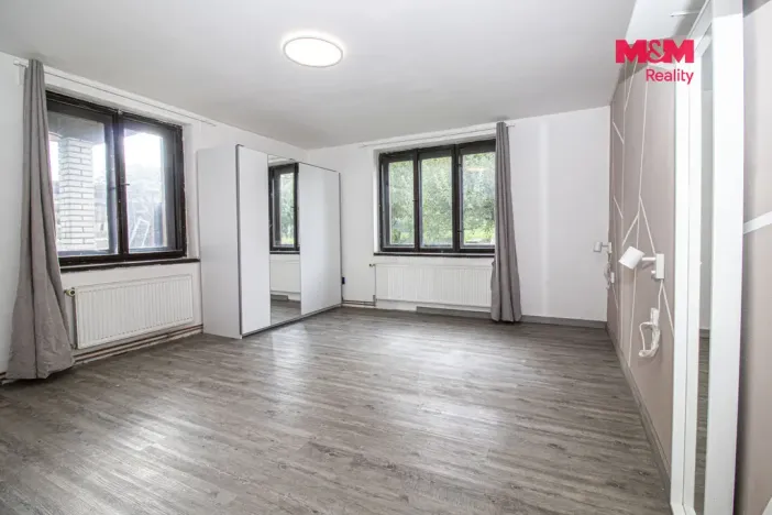 Prodej rodinného domu, Ohařice, 152 m2