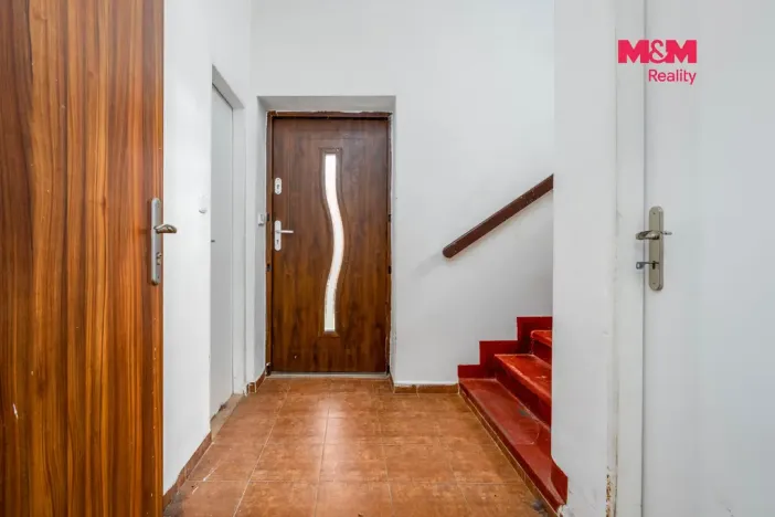 Prodej bytu 2+kk, Milovice, Mírová, 42 m2