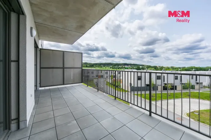 Pronájem bytu 2+kk, Plzeň, Safírová, 66 m2