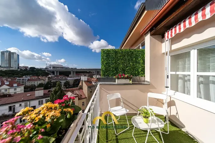 Pronájem bytu 3+kk, Praha - Vinohrady, Pod Karlovem, 85 m2