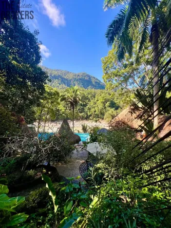Prodej rodinného domu, La Ceiba, Honduras, 4080 m2