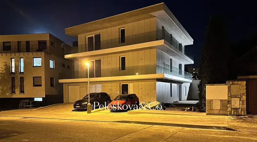 Prodej bytu 5+kk, Praha - Stodůlky, Kovářova, 169 m2