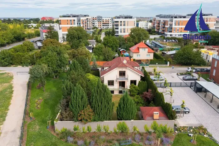 Prodej rodinného domu, Praha, Na Radosti, 198 m2