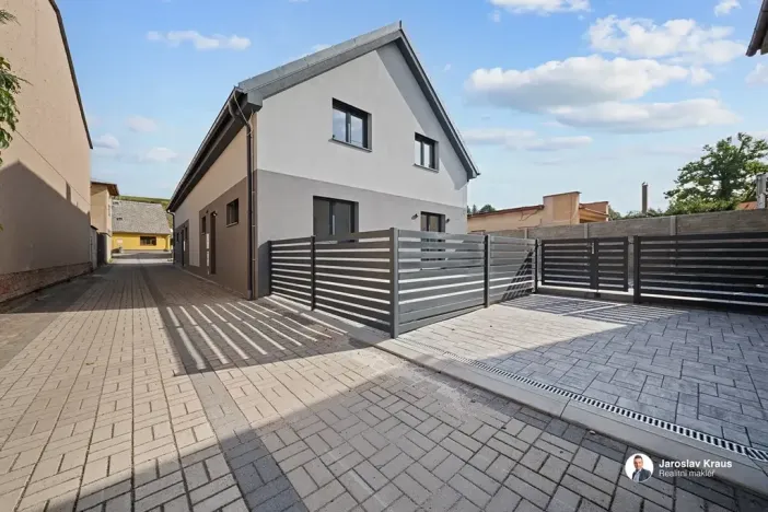 Prodej rodinného domu, Nová Paka, Tovární, 134 m2