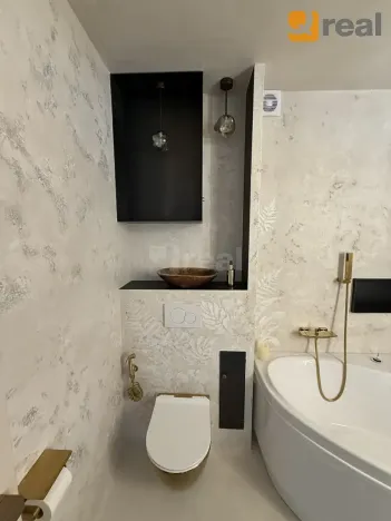 Prodej bytu 3+1, Liberec, Hanychovská, 79 m2