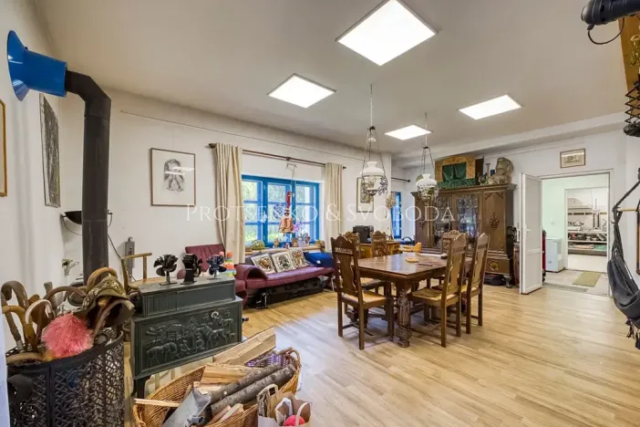Prodej ubytování, Lhenice, 300 m2