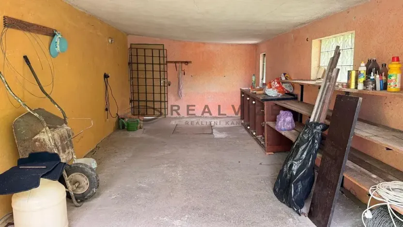 Prodej garáže, Litvínovice, 28 m2