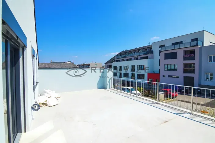 Prodej bytu 3+kk, České Budějovice, J. Dobrovského, 146 m2