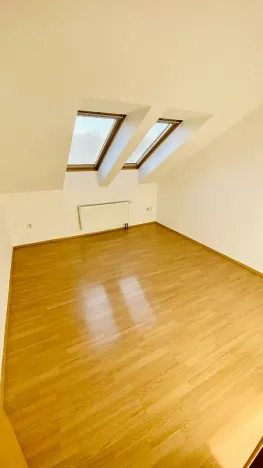 Pronájem bytu 2+kk, Brno, Ptašínského, 53 m2