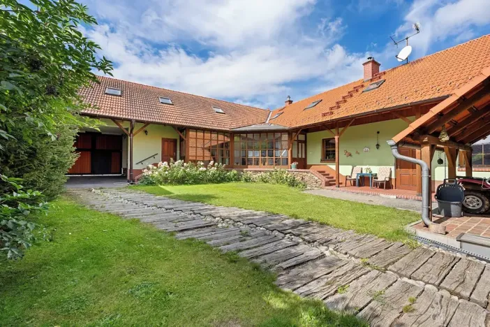 Prodej apartmánu, Pelhřimov, 350 m2