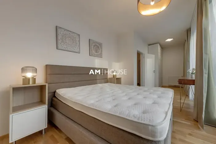 Pronájem bytu 2+kk, Praha - Karlín, Breitfeldova, 55 m2
