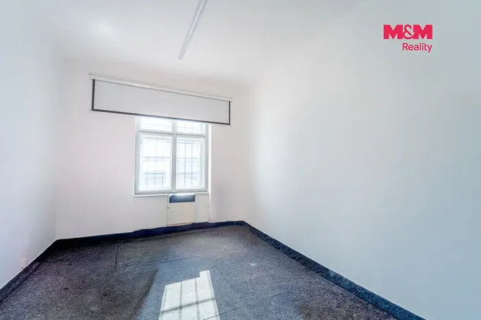 Pronájem obchodního prostoru, Plzeň - Východní Předměstí, Koterovská, 43 m2