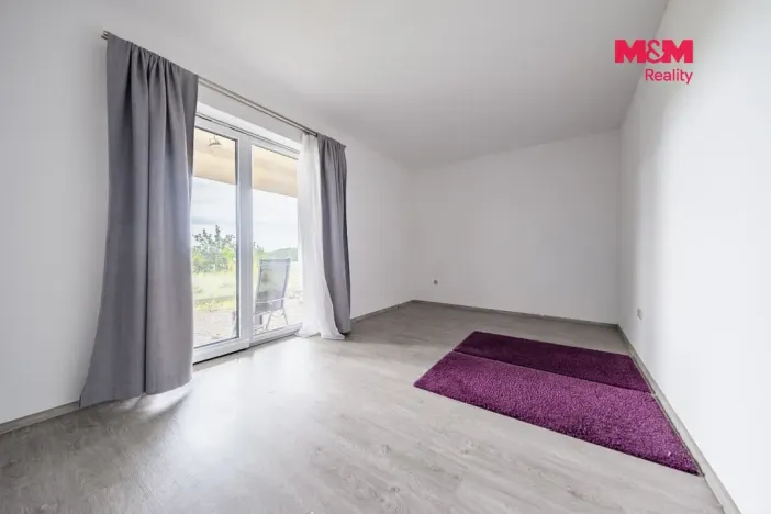 Prodej rodinného domu, Všemyslice - Neznašov, 125 m2