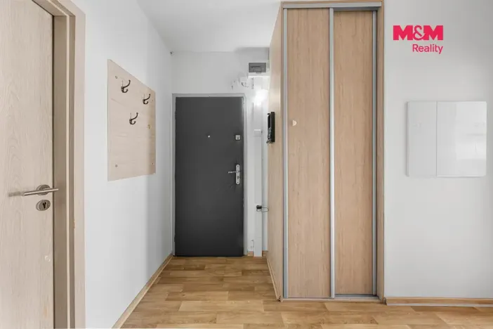 Prodej bytu 3+1, Ústí nad Labem - Krásné Březno, Obvodová, 74 m2