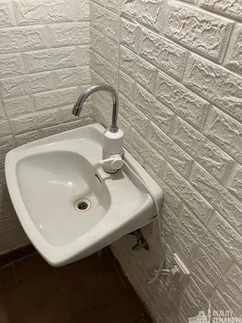 Pronájem komerční nemovitosti, Praha - Vinohrady, Slezská, 32 m2