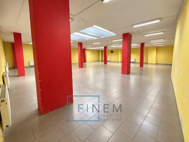 Pronájem obchodního prostoru, Kralupy nad Vltavou, 410 m2