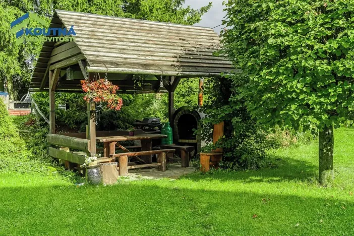 Prodej rodinného domu, Tichá, 250 m2