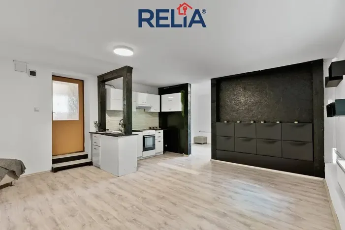 Prodej rodinného domu, Liberec, Jižní, 231 m2