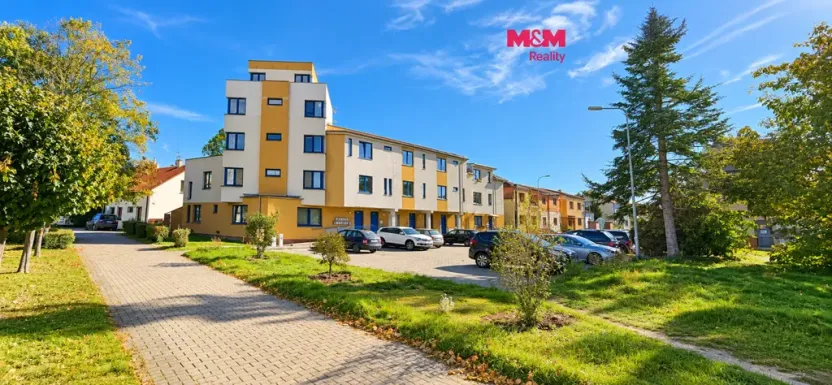 Pronájem bytu 2+kk, Pardubice, Na Drážce, 44 m2