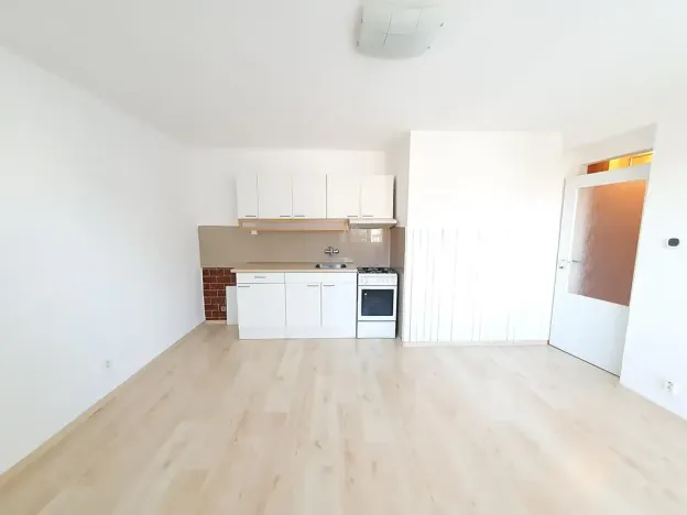 Pronájem bytu 2+kk, Praha - Braník, V malých domech III, 45 m2