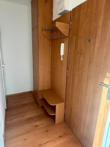 Pronájem bytu 1+1, Ostrava, Vršovců, 26 m2