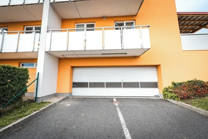 Pronájem bytu 1+kk, Praha - Kyje, Sicherova, 33 m2