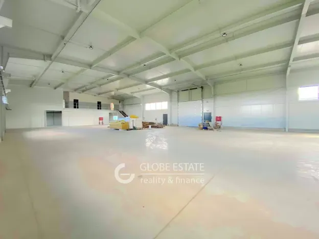 Pronájem skladu, Nehvizdy, Toušeňská, 1600 m2