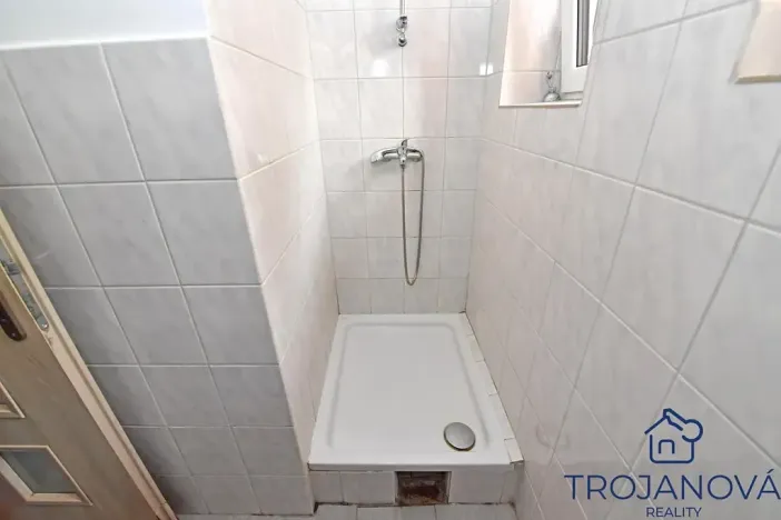 Prodej činžovního domu, Petroupim, 306 m2