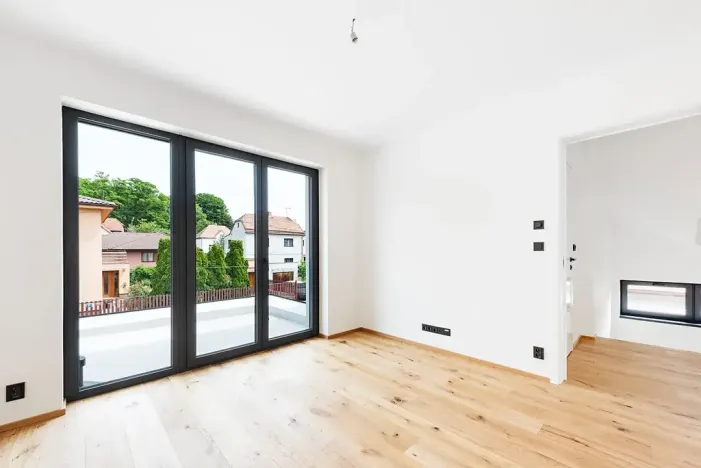 Prodej rodinného domu, Praha - Horní Počernice, Bříšťanská, 218 m2