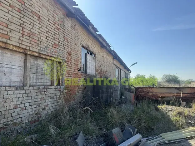 Prodej komerčního pozemku, Holešov, 27330 m2