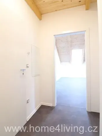 Pronájem bytu 2+kk, Bílovice nad Svitavou, Obřanská, 55 m2