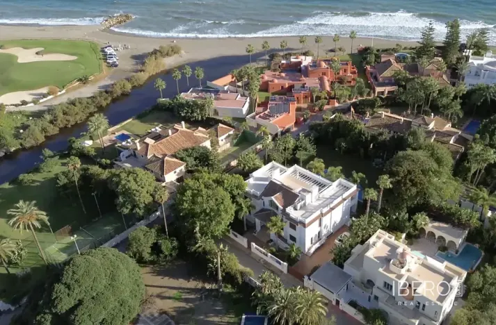 Prodej rodinného domu, Estepona, Španělsko, 761 m2