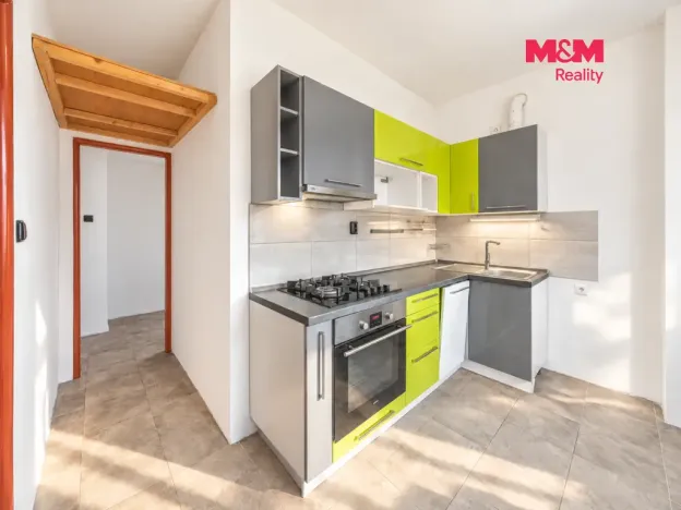 Pronájem bytu 2+1, Hostinné, Sídliště, 53 m2