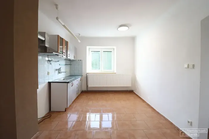 Prodej rodinného domu, Štěkeň, 69 m2