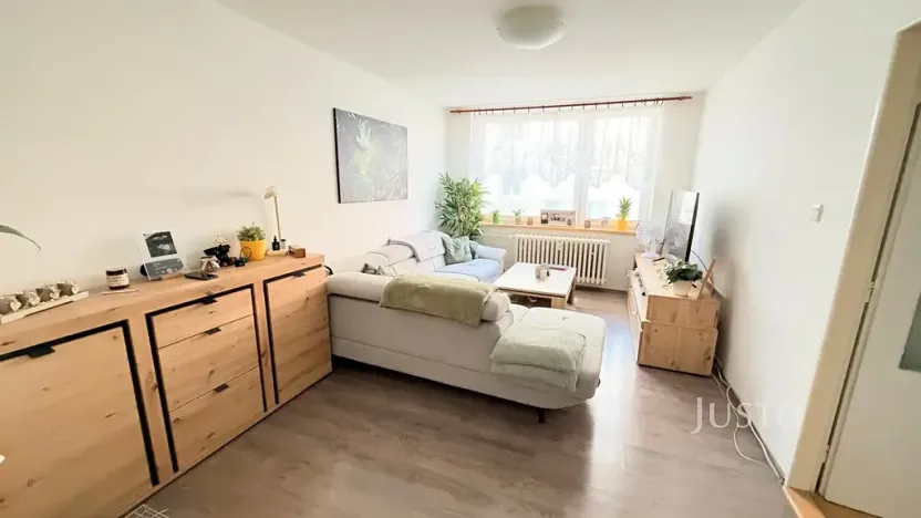 Pronájem bytu 2+kk, Děčín, El. Krásnohorské, 44 m2