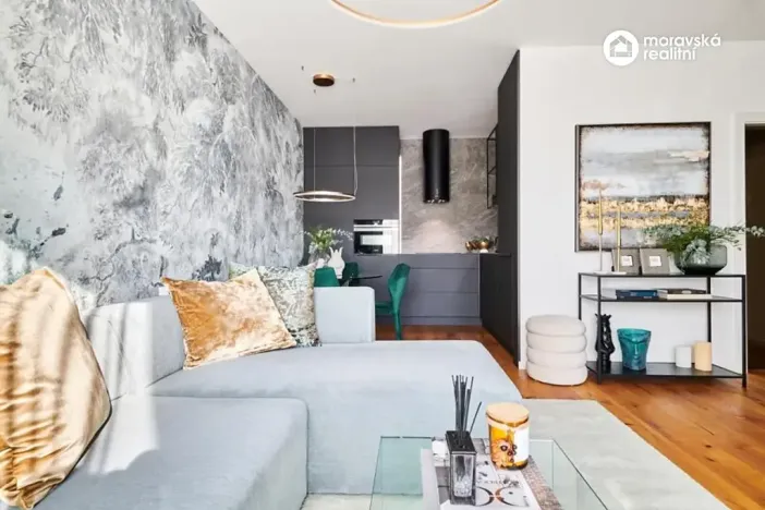 Pronájem bytu 2+kk, Oslavany, náměstí 13. prosince, 50 m2