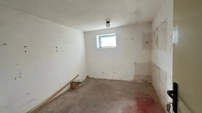 Pronájem bytu 2+1, Bánov, 56 m2