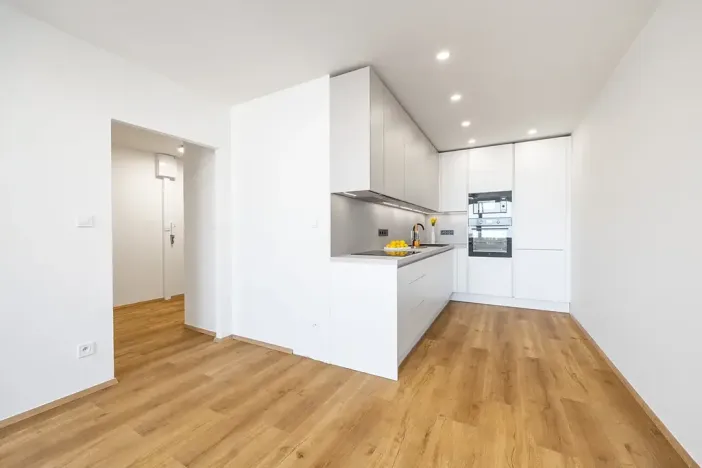 Prodej bytu 3+kk, Praha - Chodov, Petýrkova, 68 m2